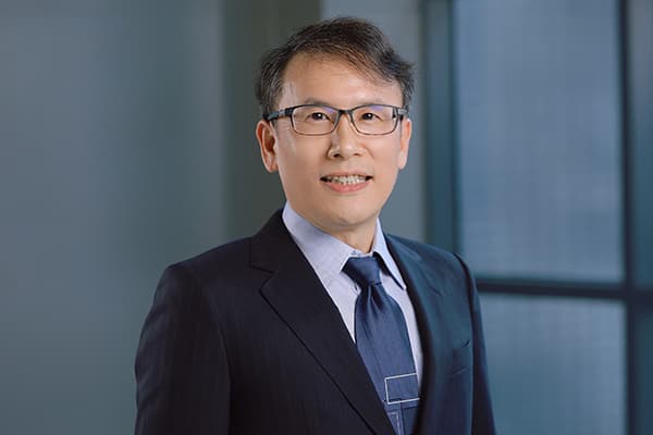 Justin Hsieh-Vice President